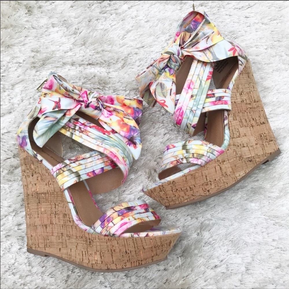 Zigisoho Sandee Floral Wedges